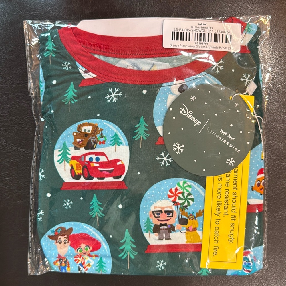 Little sleepies NWT Disney Pixar snow globes two piece 3T